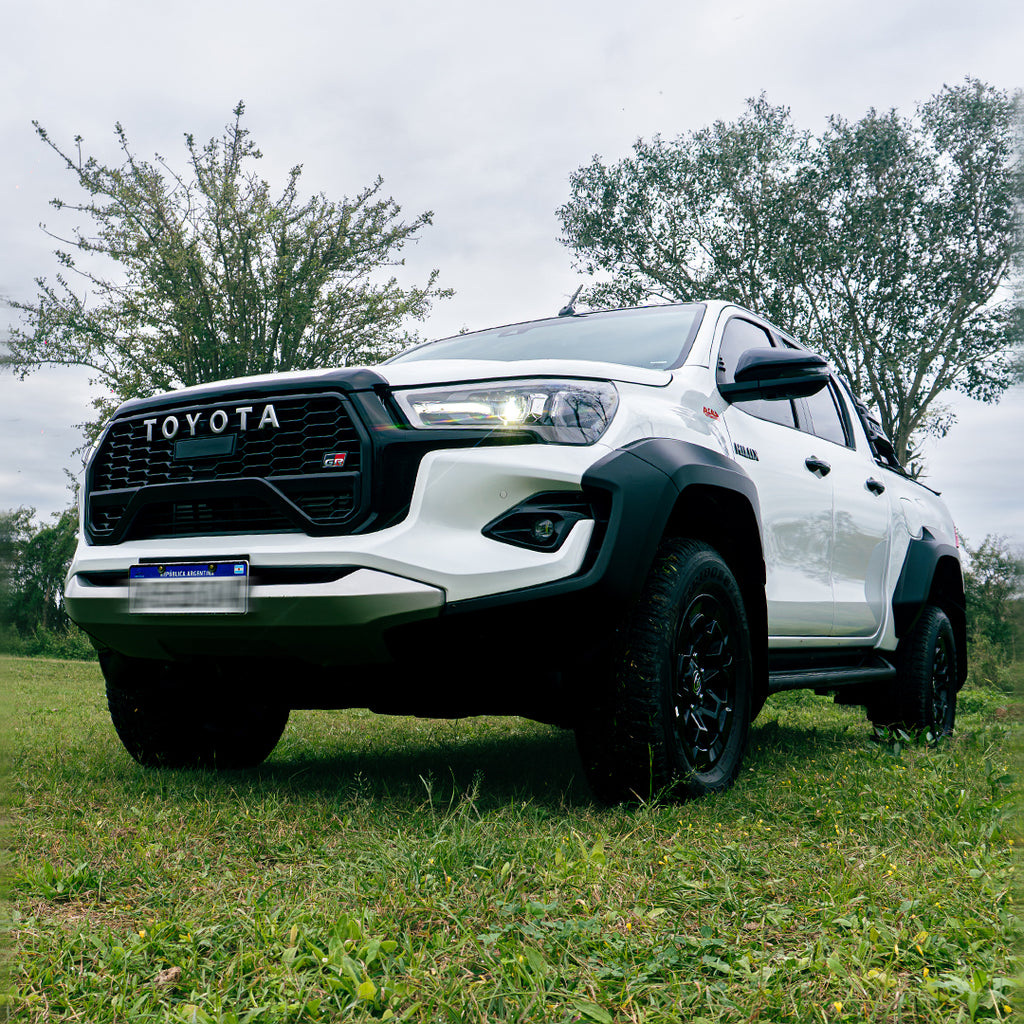 Toyota Hilux GR 2025