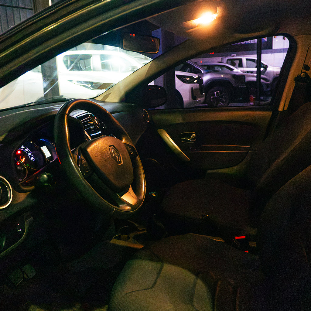 Renault Sandero 2015